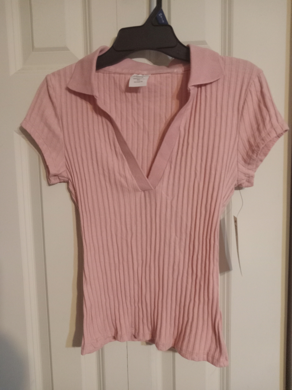 No Boundaries Light Pink Ribbed V-Neck Polo Top